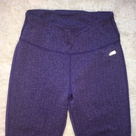 Roots Leggings - Picture 1 of 5